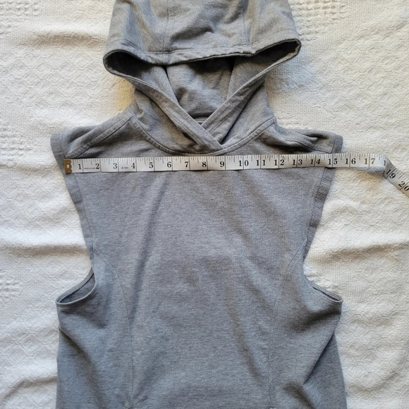 Lululemon Blissed Out Sleeveless Hoodie Heathered Medium Grey - Picture 8 of 9